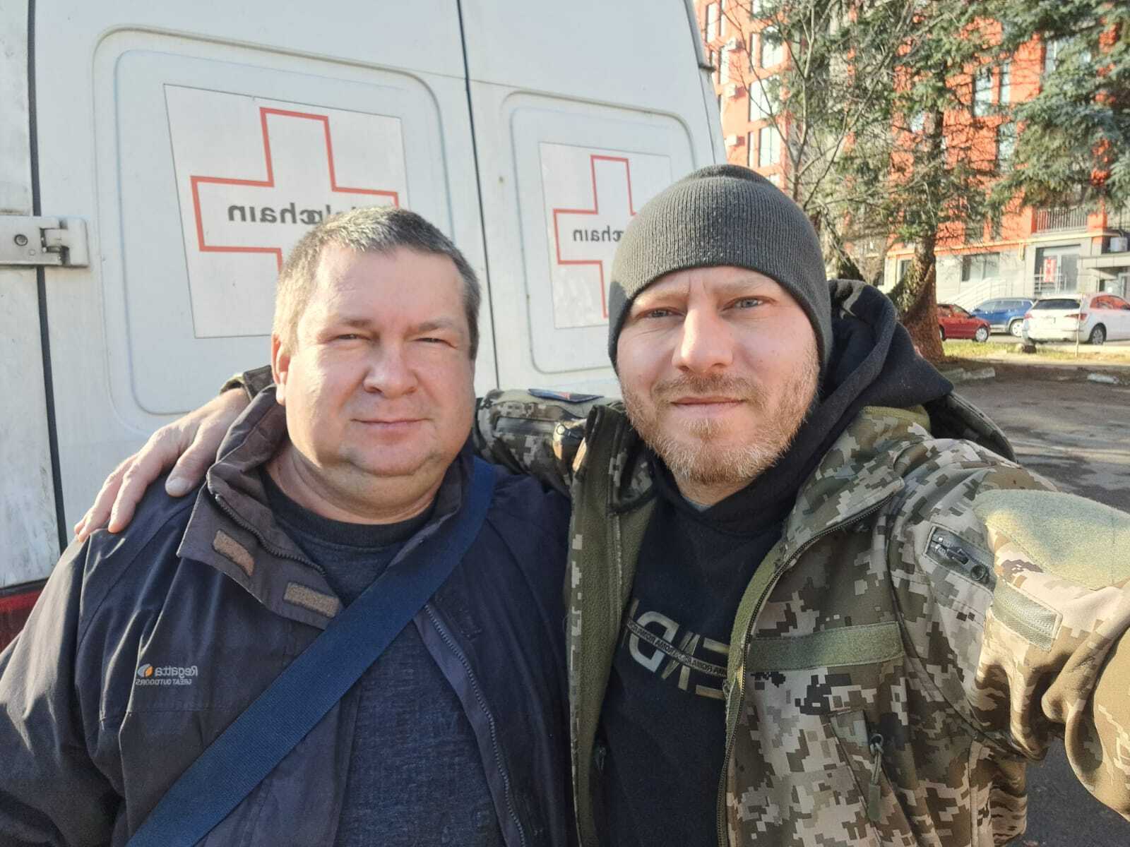 ''Немецкий украинец'', поддерживающий бойцов, больницы и детдома, рассказал о коррупции в Украине