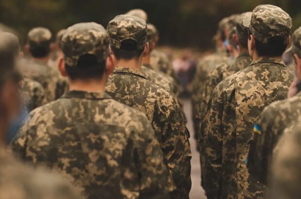 До 31 липня – обов’язково: 17-річних хлопців ставлять на військовий облік – що потрібно знати