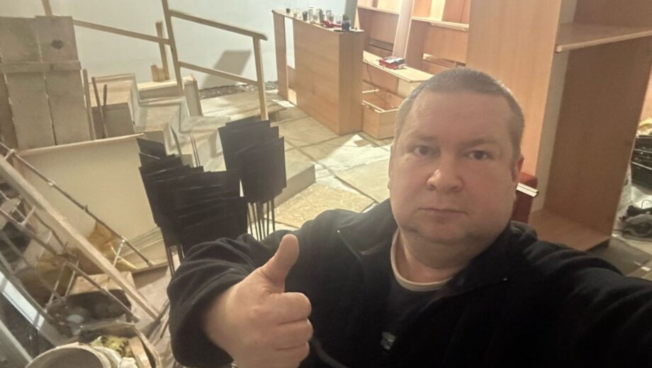 Во Львове волонтеры обустраивают социальную комнату для ночевки военных