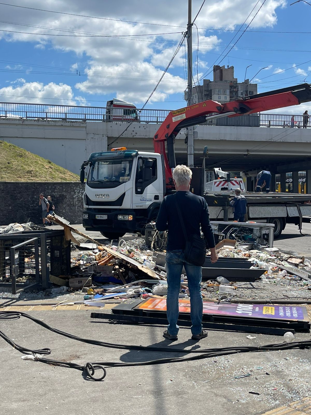 Метро ''Святошин'' после обстрела