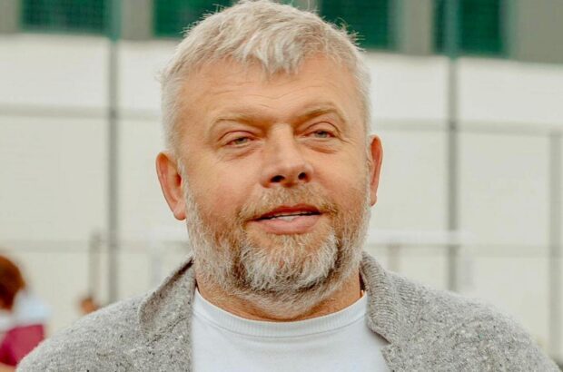 Григорій Козловський передав 2 буси для 45-ї бригади ЗСУ