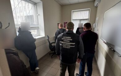 Понад 8 мільйонів гривень до бюджету: ДПСУ та БЕБ викрили масштабне ухилення від сплати ПДВ
