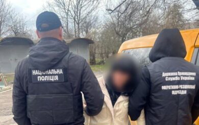 Фиктивное отцовство за 200 тысяч: в Сумской области разоблачили новую схему побега за границу