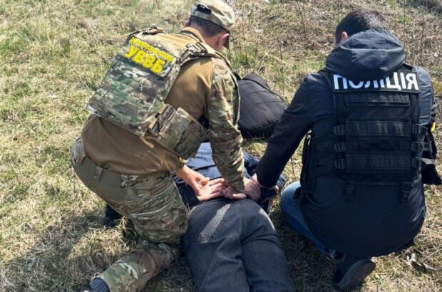 1000 доларів за втечу: на Волині викрили спробу підкупу прикордонника