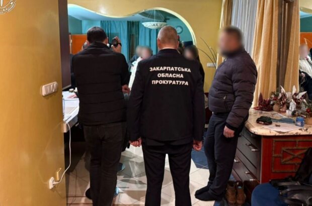 Скандал в Ужгороде: депутата обвиняют в сокрытии активов на 13,8 млн грн