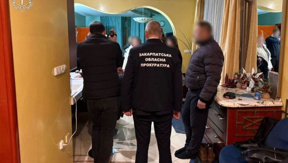 Скандал в Ужгороде: депутата обвиняют в сокрытии активов на 13,8 млн грн