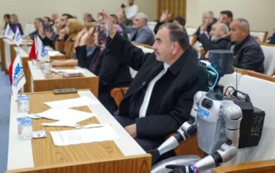 Робот CANIKMAN стал участником муниципального совета в Самсуне