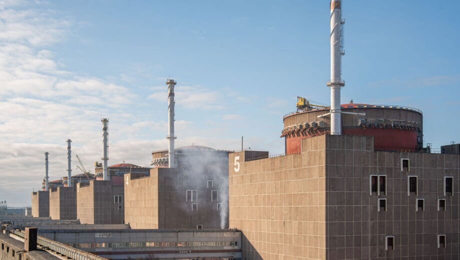 11-й раз без живлення: МАГАТЕ про критичну ситуацію на ЗАЕС через обстріли