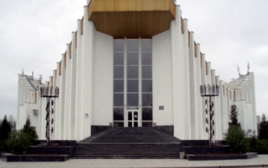 Унаслідок ракетного удару по Києву зазнав пошкоджень Центральний палац одружень