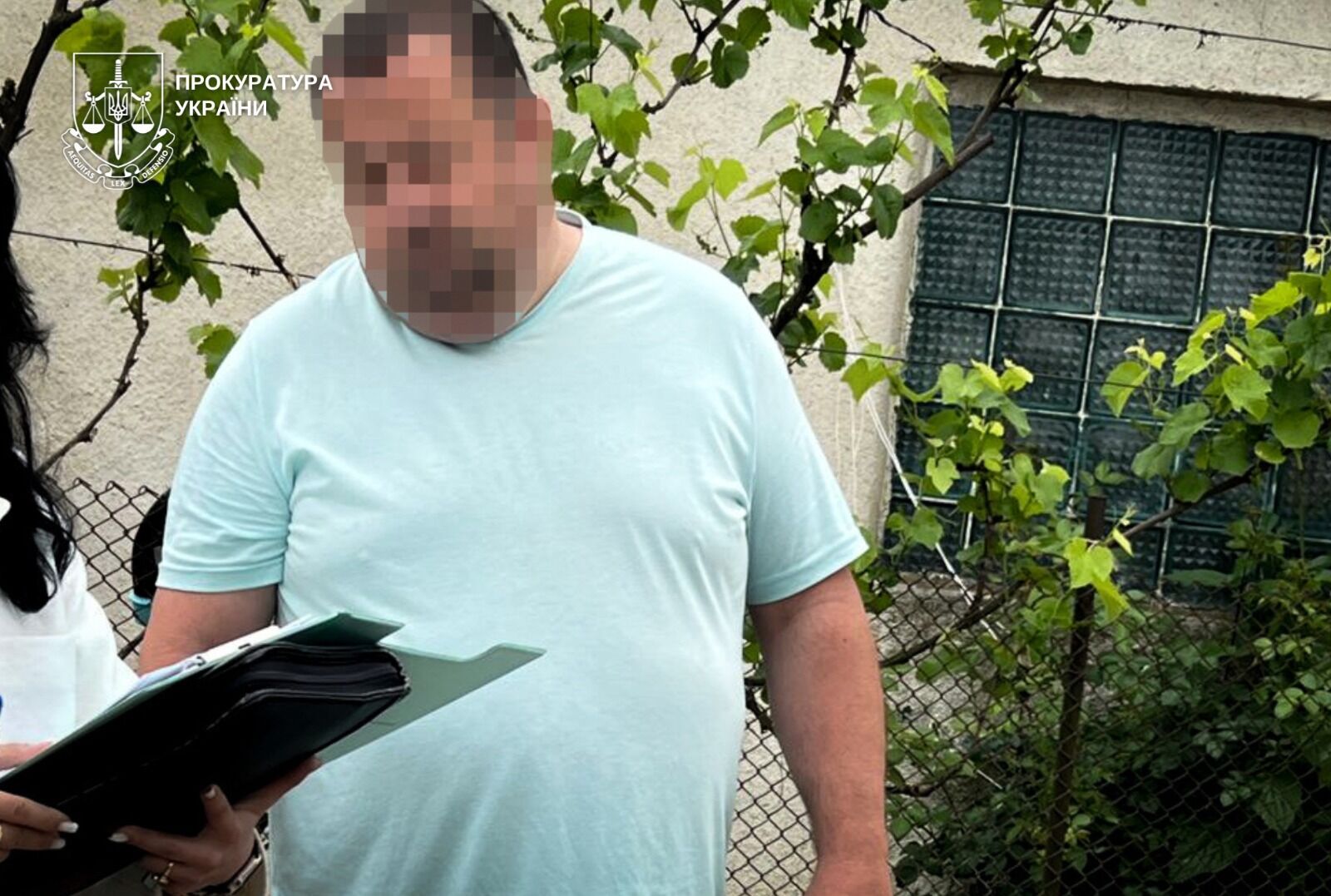 На Закарпатті діяла схема комерційного збуту гуманітарних авто