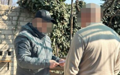 Закупка дров для армии по завышенным ценам: в Херсонской области будут судить чиновников КЭВ