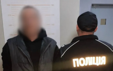 У Києві п’яний працівник автомийки викрав авто клієнта та поїхав кататись