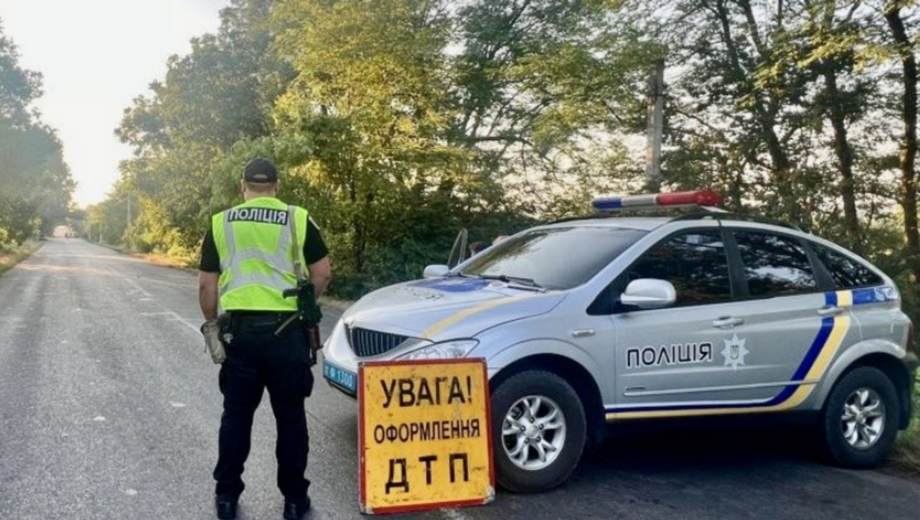 На Одещині п’яний водій на Mercedes збив мотоцикліста: деталі