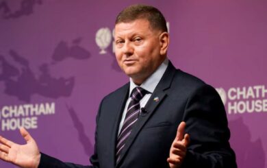 Эксголовком Залужный издал мемуары »Моя война»: история от детства до войны