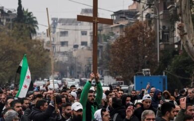 В Сирії християни вийшли на протест після підпалу різдвяної ялинки