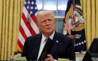 Рейтинг підтримки американців до Трампа падає через економічні побоювання – Reuters
