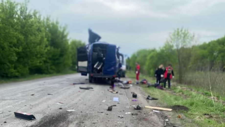 Глава МЗС Британії відреагував на удар окупантів по автобусу на Сумщині