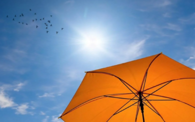 Погода в Украине 27 июля: грозовые ливни и жара до +40°C