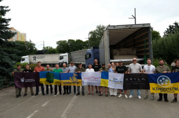 БФ »Батальон Волонтер» с партнерами передал очередную партию антидроновых сеток защитникам на передовой