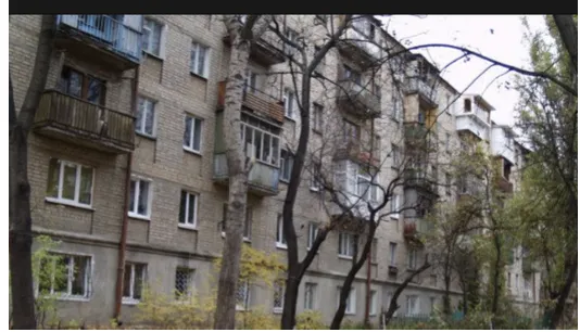 Тендеры для своих, автомобили ''даром'' и квартиры родственников: кто такой Александр Котуков?