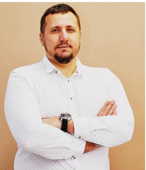 Михаил Смолка
