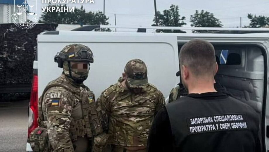 Обещал бегство в Молдову за $20 тысяч: военнослужащего ВСУ подозревают в организации незаконного выезда
