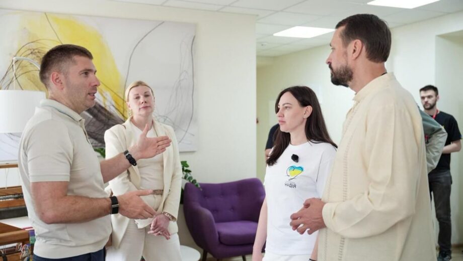 Ветерани UNBROKEN отримали 20 електроскутерів від Християнського корпусу, Благодійного фонду молодіжної ініціативи ”Надія” та Валерія Дубіля
