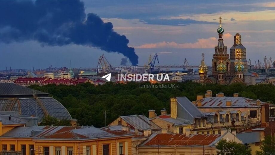 В Санкт-Петербурге сообщают о пожаре на нефтетерминале после атаки дронов