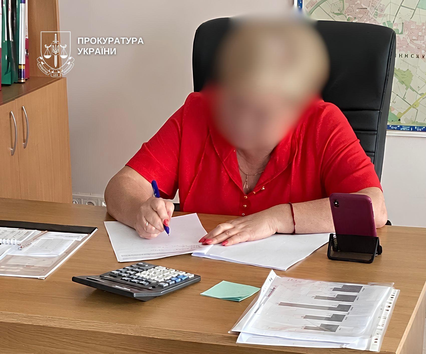 У Києві судитимуть посадовицю Пенсійного фонду та спільників за розкрадання 3,8 млн грн з бюджету