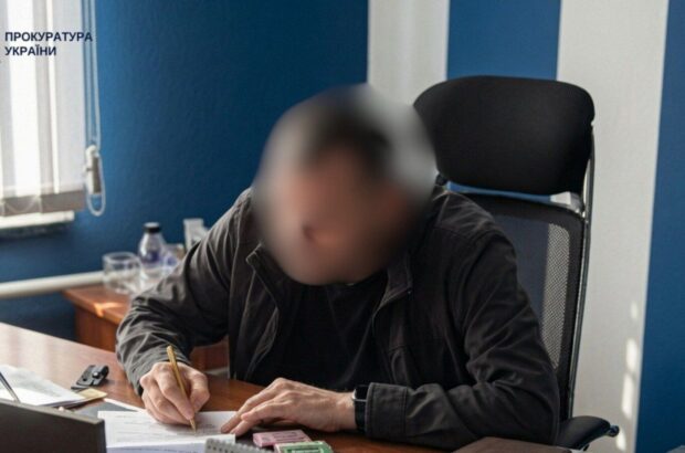 Посадовцю ”Київзеленбуду” повідомили про підозру через недостовірне декларування майна на 9,6 млн грн