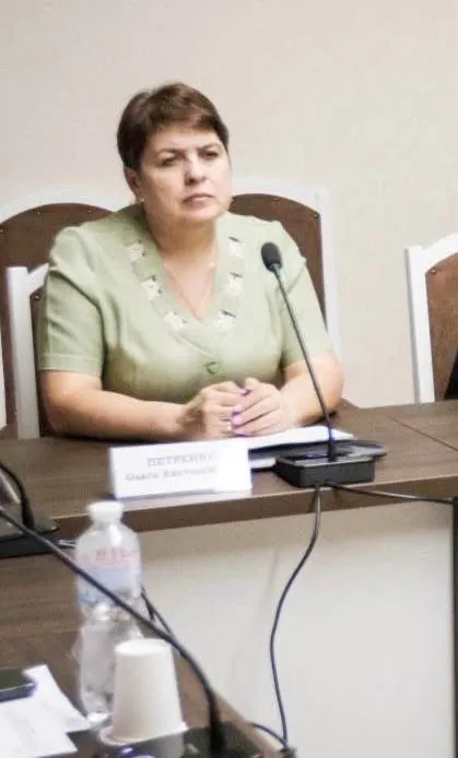 Про Ольгу Петренко