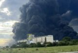 Беспилотники атаковали два стратегических НПЗ в россии