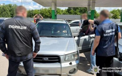 В Кировоградской области задержали лесничего на взятке за отгрузку древесины: »тариф» составлял 1000 грн с грузовика