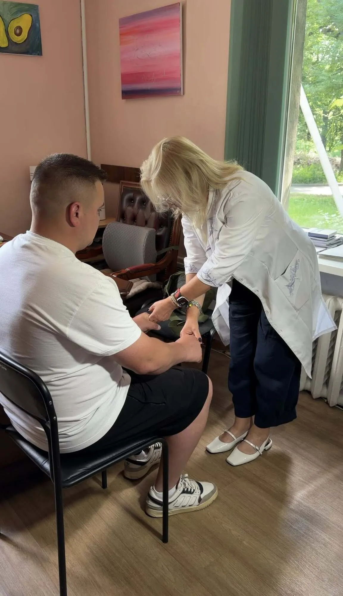 У Вінниці вперше в Україні пацієнти отримали ліки на основі медичного канабісу