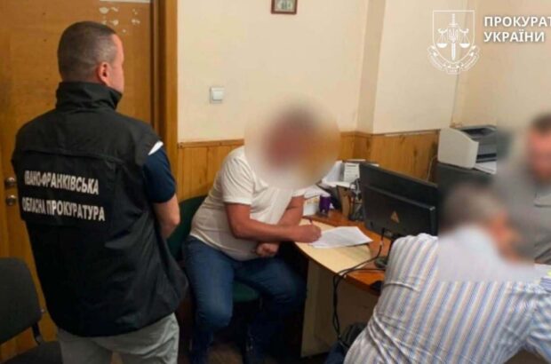 Франковские чиновники снова под подозрением по делу о взятках