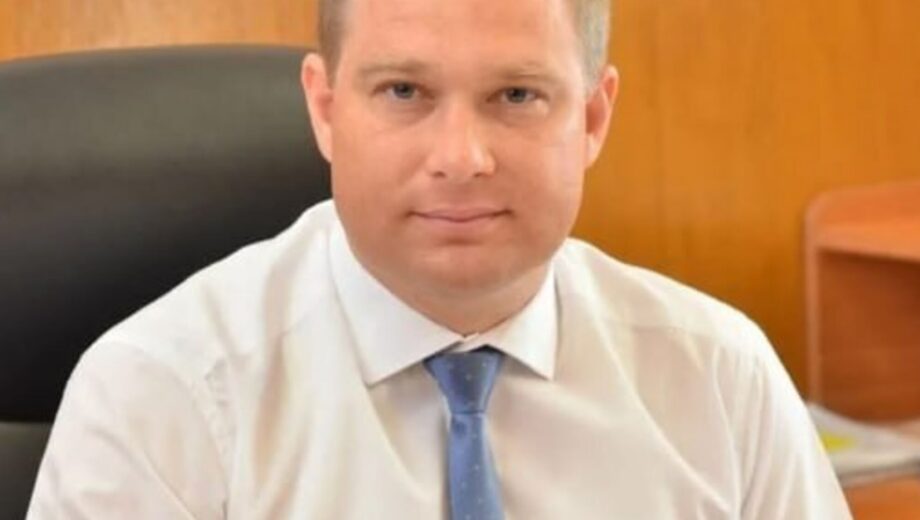 Ректор ХГАЭУ Юрий Кириллов задекларировал многомиллионное состояние семьи