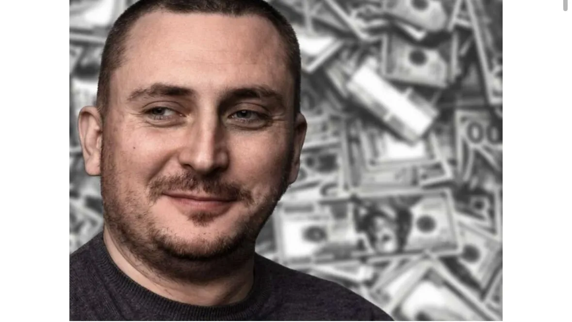 Хто стоїть за мережею платіжних компаній?