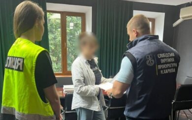 Черепно-мозкова травма та переломи: 22-річній матері загрожує до восьми років ув’язнення