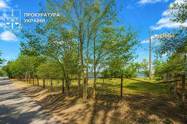 Верховний Суд повернув громаді Києва землю в заказнику ”Жуків острів”: ділянку незаконно віддали під забудову