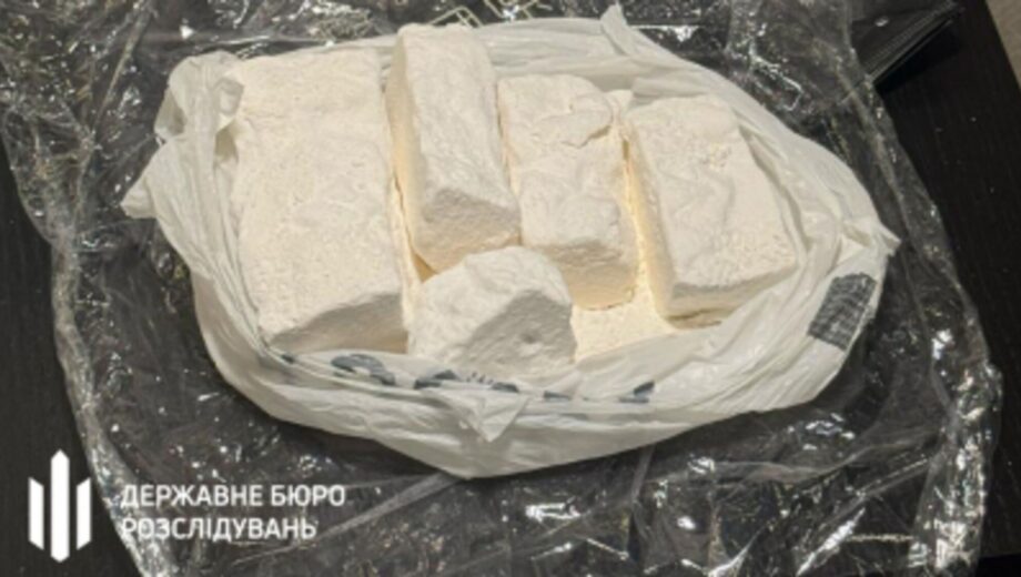 Более килограмма кокаина из Польши: на Львовщине осудили участников наркогруппы