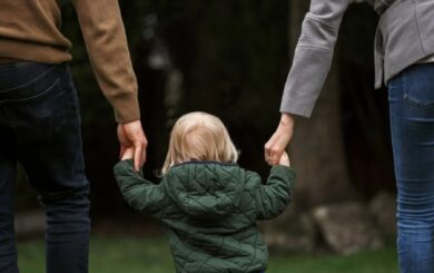 Украинским родителям в Европе следует знать: за что соцслужбы могут изъять ребенка