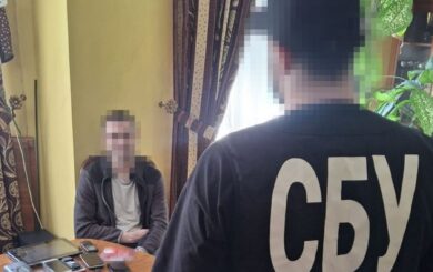 На Закарпатті викрито агента ГРУ, який через батька в рф передавав дані про оборонні заводи