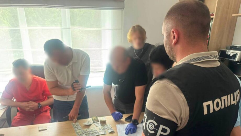2000 доларів за ”липову” інвалідність: на Волині затримали двох медиків