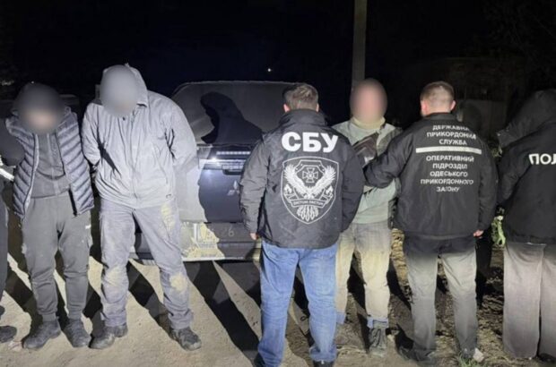 Переправка через приднестровский сегмент границы: задержаны трое участников схемы