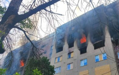 Россия сбросила 12 КАБов на Васильковскую общину: раненые люди, загорелся рынок