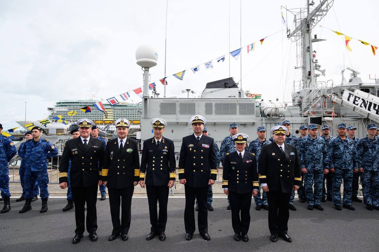 ВМС України отримали ще один протимінний корабель класу Alkmaar від Нідерландів