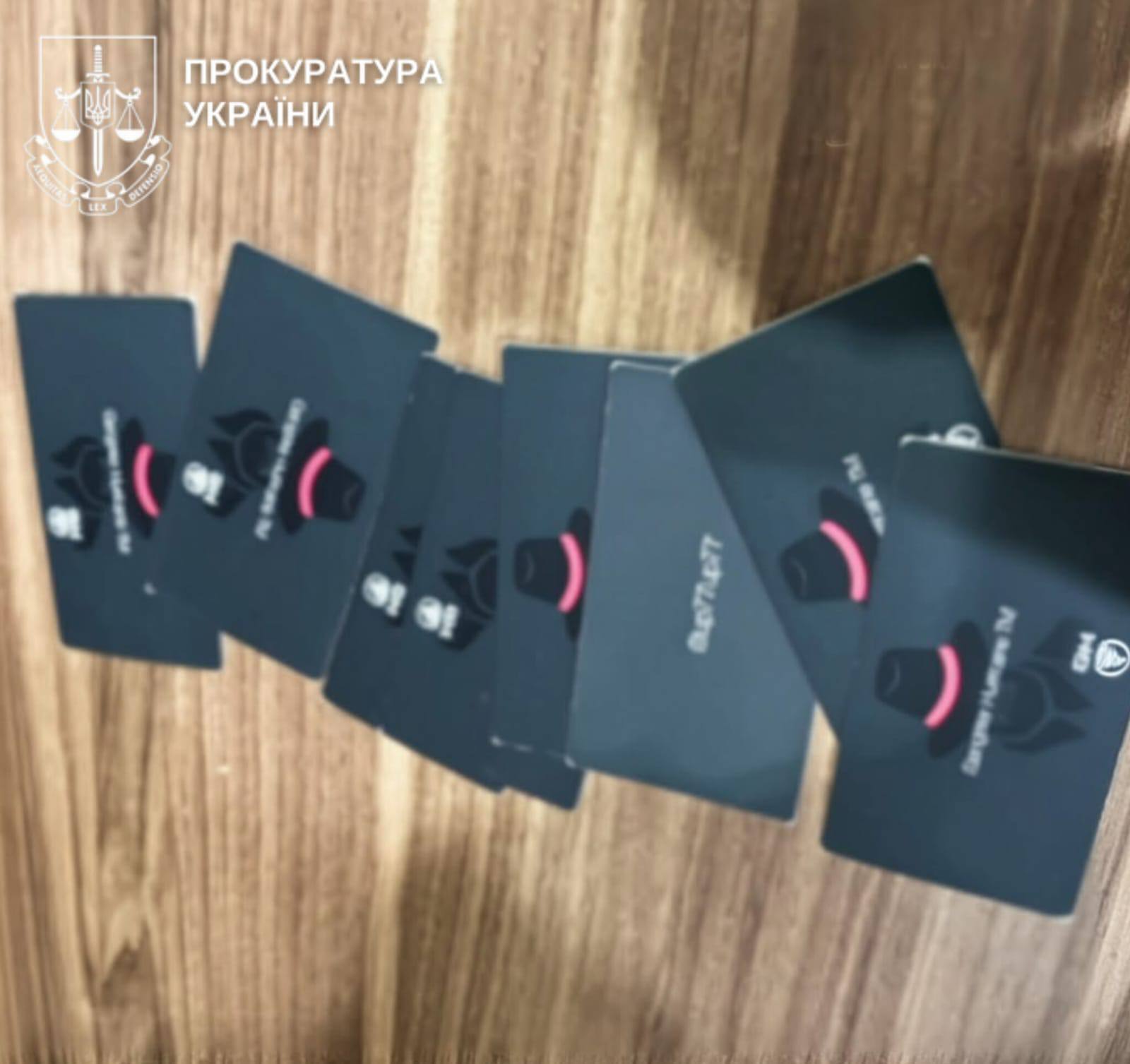 Шахрайський call-центр у Чернівцях ошукав 114 громадян Казахстану на понад 30 мільйонів гривень