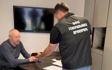 На Житомирщині депутат і директор підприємства підозрюється у податкових махінаціях
