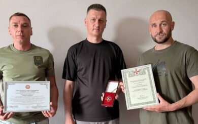 Роман Бочкала отримав нагрудний знак ”Хрест Сухопутних військ”