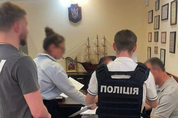 Колишньому посадовцю Одеської міськради повідомили про підозру у справі про квартири для сиріт